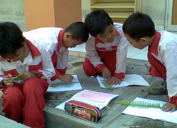 SISWA MENGANALISA
