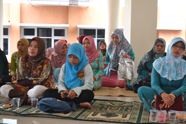 PENGAJIAN RUTIN MINGGU PAGI
